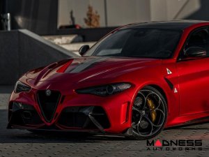 Alfa Romeo Giulia GTAm Style Front Fenders - Carbon Fiber - Raw Finish